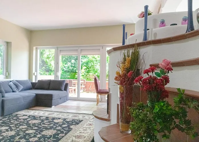 Comfortable In A Beautiful House Gd