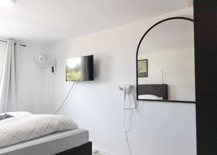 Comfortable In A Beautiful House Gd * Viena