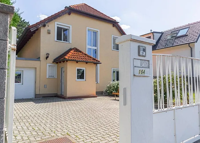Comfortable In A Beautiful House Gd * Viena