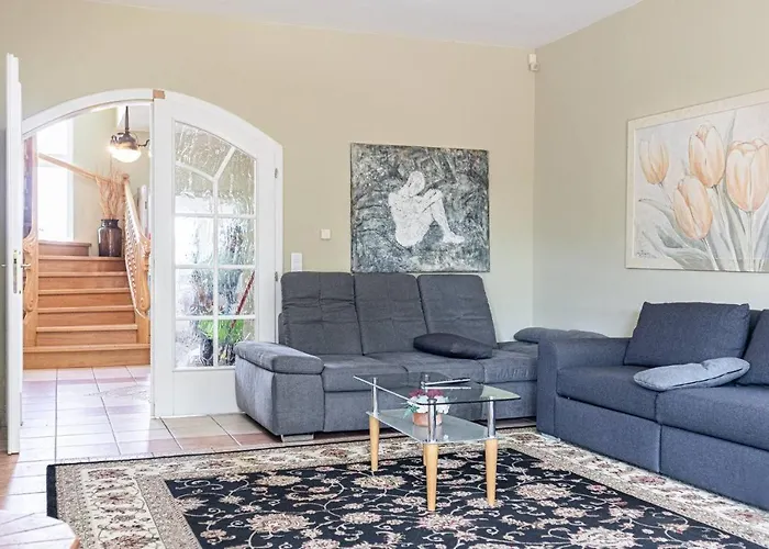 Comfortable In A Beautiful House Gd