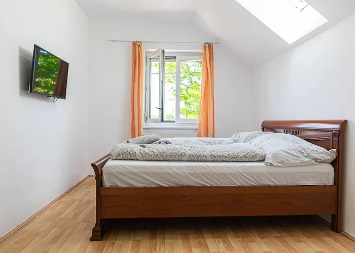 Comfortable In A Beautiful House Gd * Viena